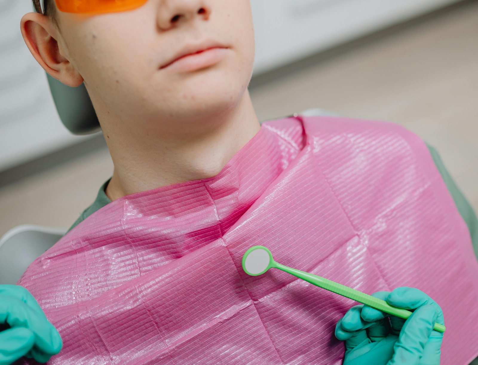 Soins dentaires adolescent